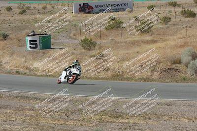 media/Apr-20-2025-AHRMA (Sun) [[393a79c373]]/Race/Group 11 early race/Turn 4b/